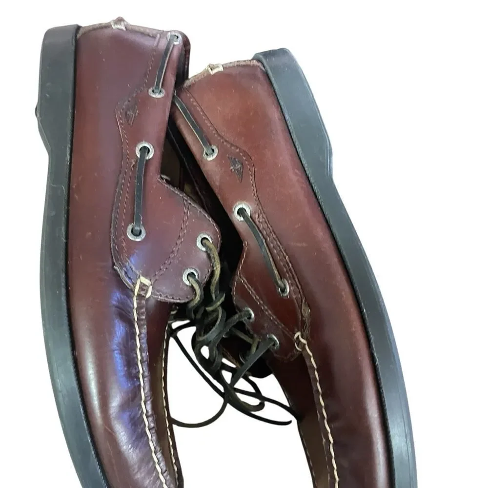Dockers Classic Brown Leather Boat Shoes excellent condition size 11.5 medium